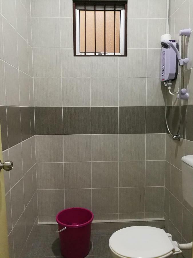 Address No 915, Lorong Uni Central 13, Taman Uni Central, Kuching Samarahan Expressway ภายนอก รูปภาพ